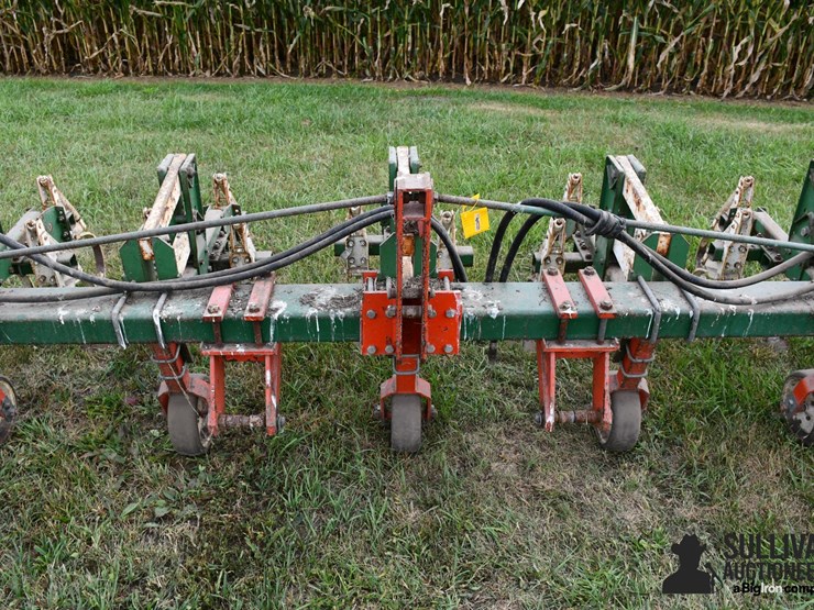 12r30-cultivator-image-13