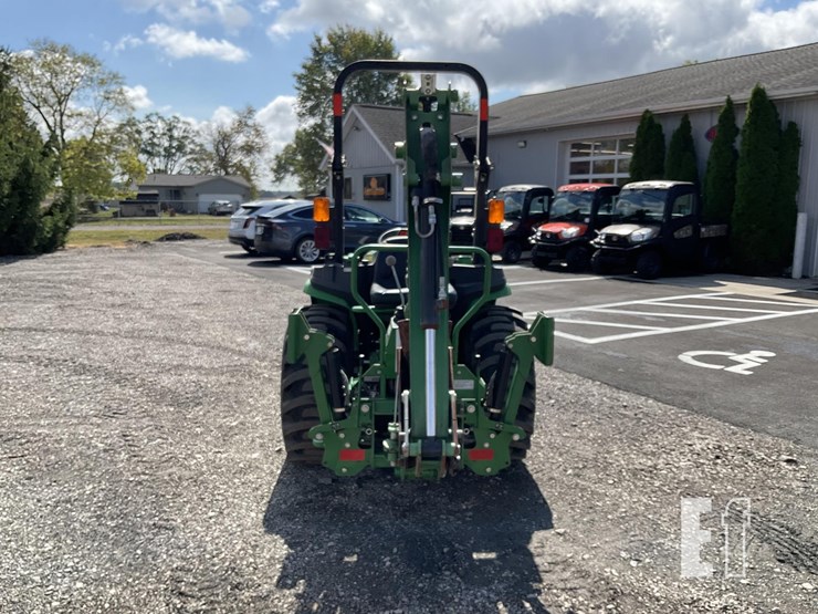 2018-john-deere-3038e-image-4