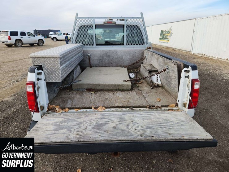 2008-ford-f250-image-23