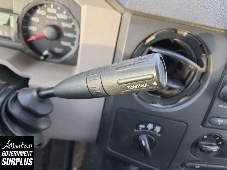 2009-ford-f250-image-10