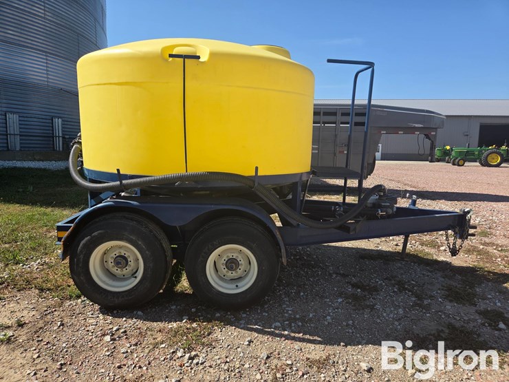 duo-lift-t/a-nurse-tank-trailer-image-4