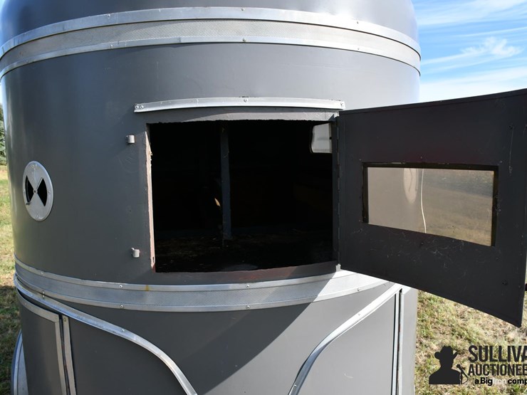 1988-ponderosa-t/a-horse-trailer-image-13