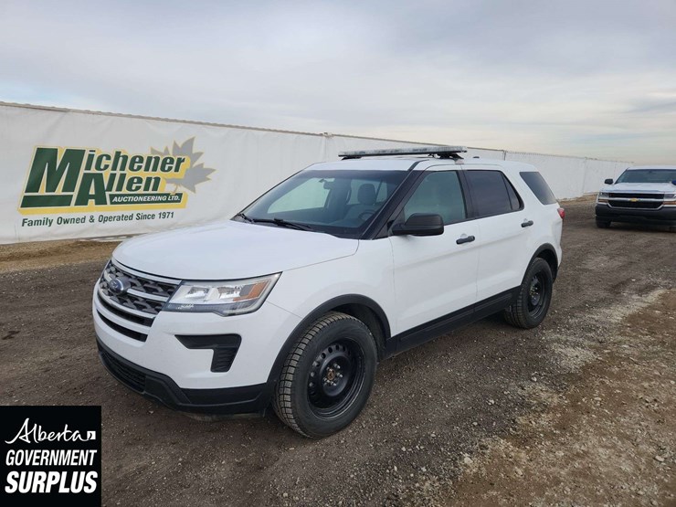 2018-ford-explorer-image-1