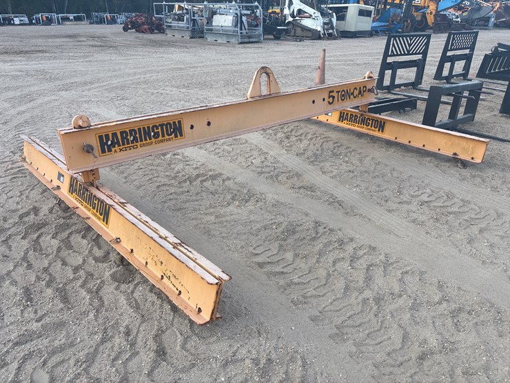 #30107-•-harrington-5-ton-capacity-spreader-image-1