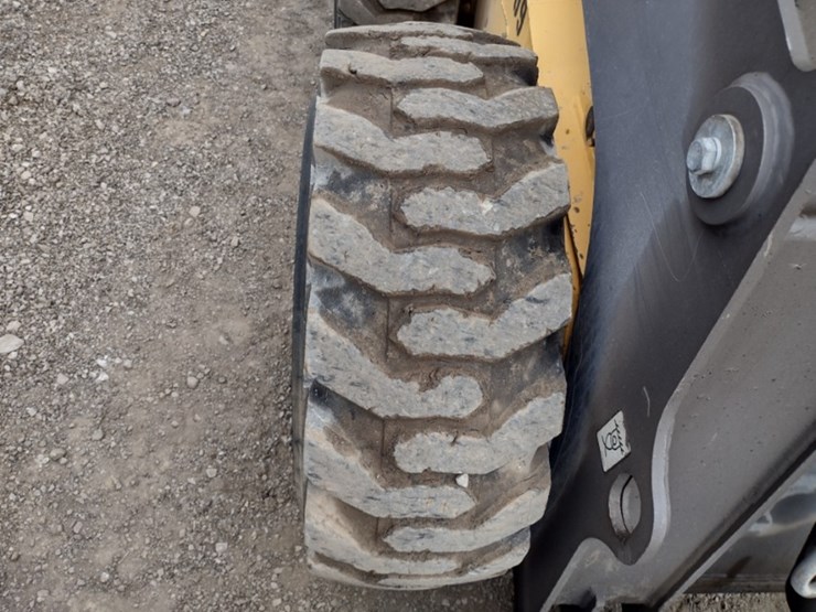 volvo-mc135c-image-19