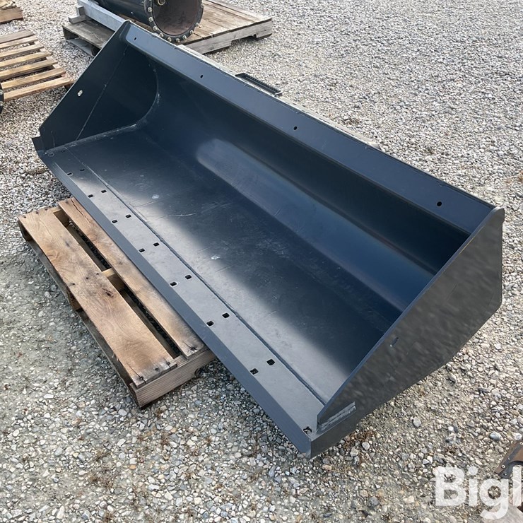 Case New Holland Material Bucket