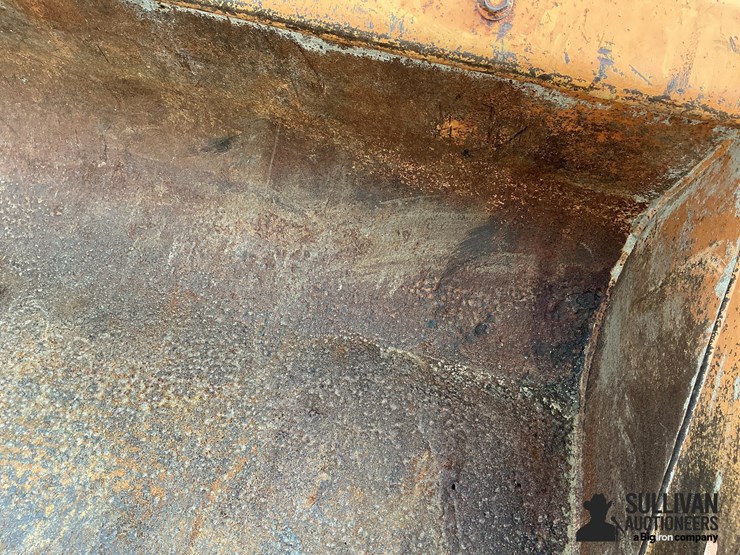 2022-case-tv450b-image-16