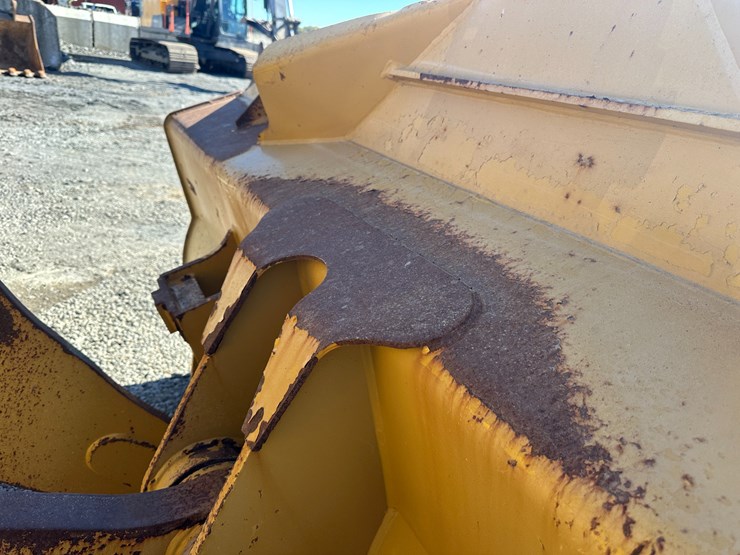 2016-caterpillar-926m-image-40