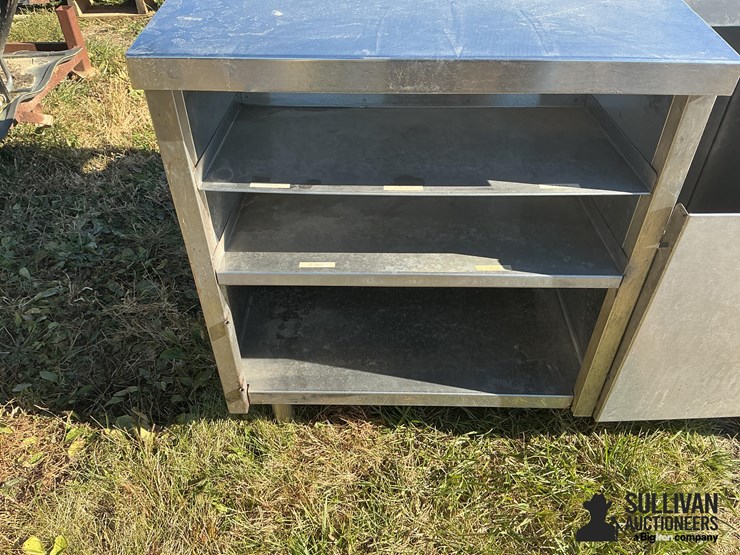 6’x3’-stainless-steel-kitchen-serving-table-image-12