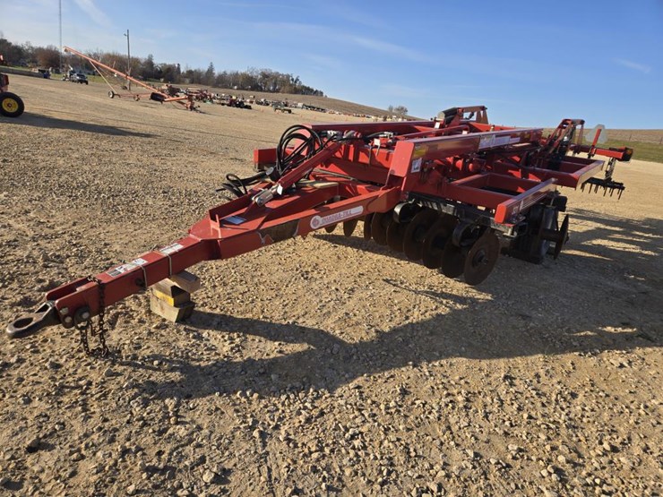 mcfarlane-qt107-image-3