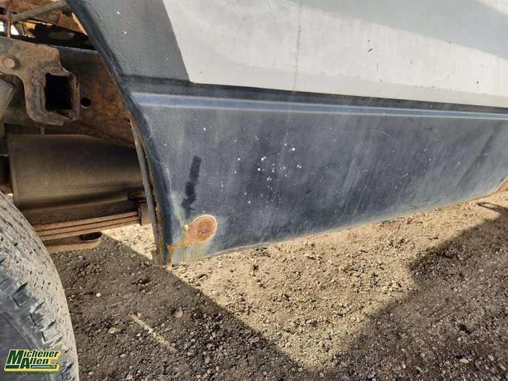 2012-ford-f150-image-48