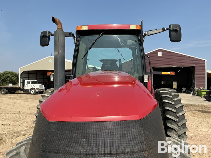 2007-case-ih-magnum-215-image-12