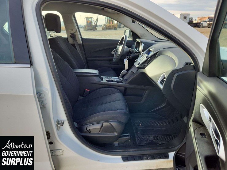 2014-chevrolet-equinox-image-27