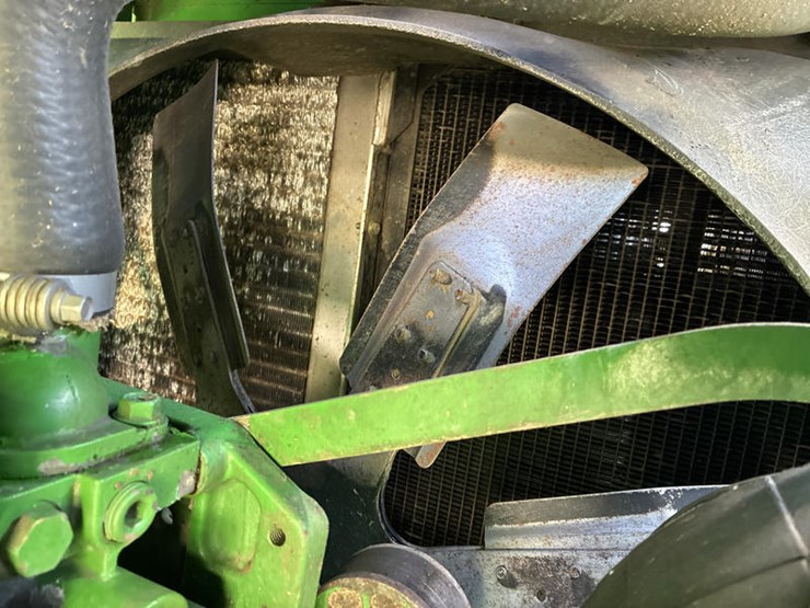 2004-john-deere-9660-sts-image-83