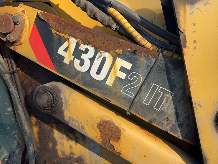 caterpillar-430f2-it-image-14