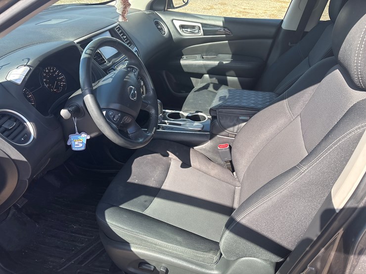 2018-nissan-pathfinder-image-7