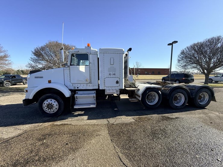 1995-caterpillar-3406c-image-2