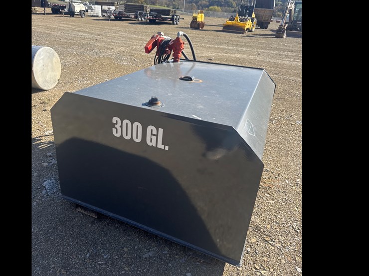 #1106-•-new-300-gallon-fuel-tank-with-pump-and-fork-pockets.-image-2