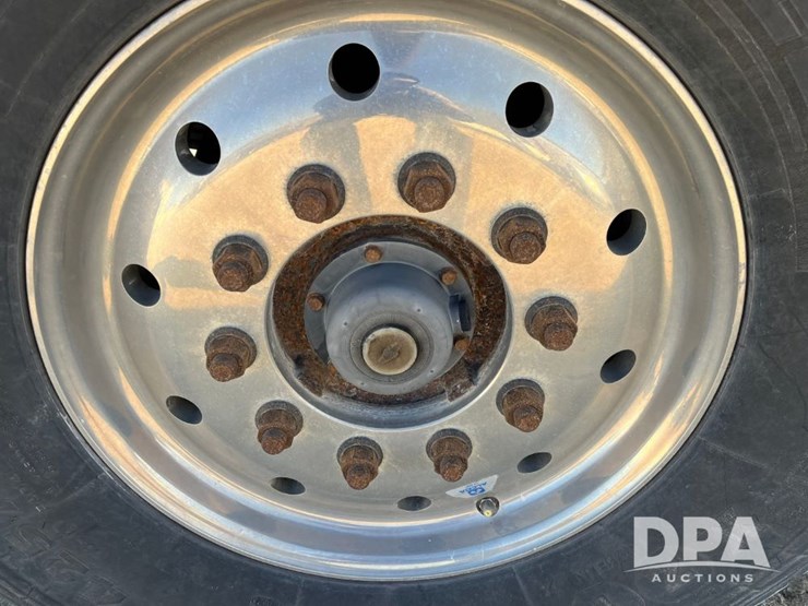 2015-trinity-tank-image-19