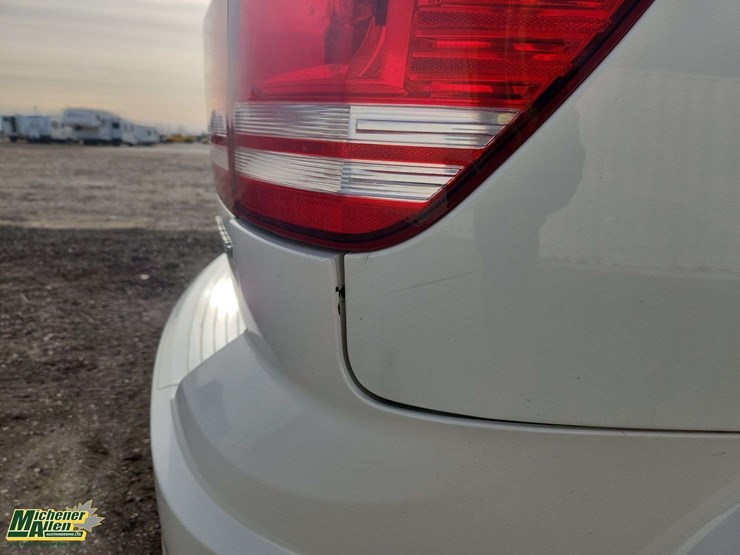 2010-dodge-journey-image-41