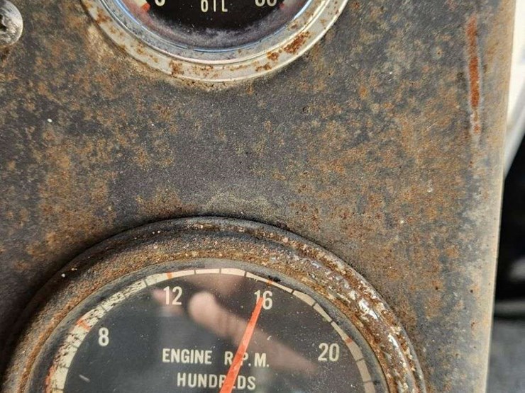 1955-oliver-1955-image-24