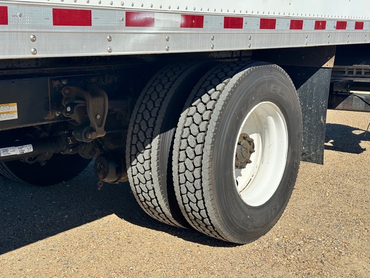 #16193-•-2016-hino-338v-van-body-truck-image-13