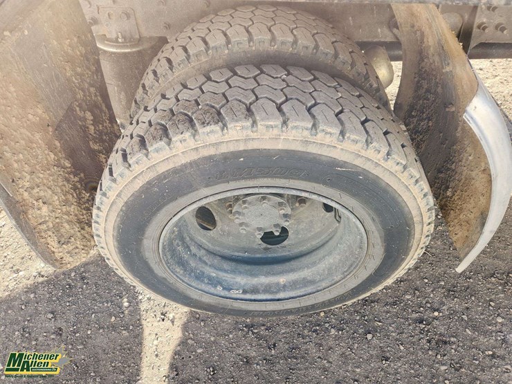 international-durastar-4300-image-26