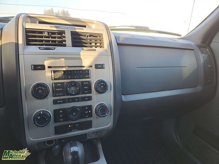 2008-ford-escape-xlt-image-12