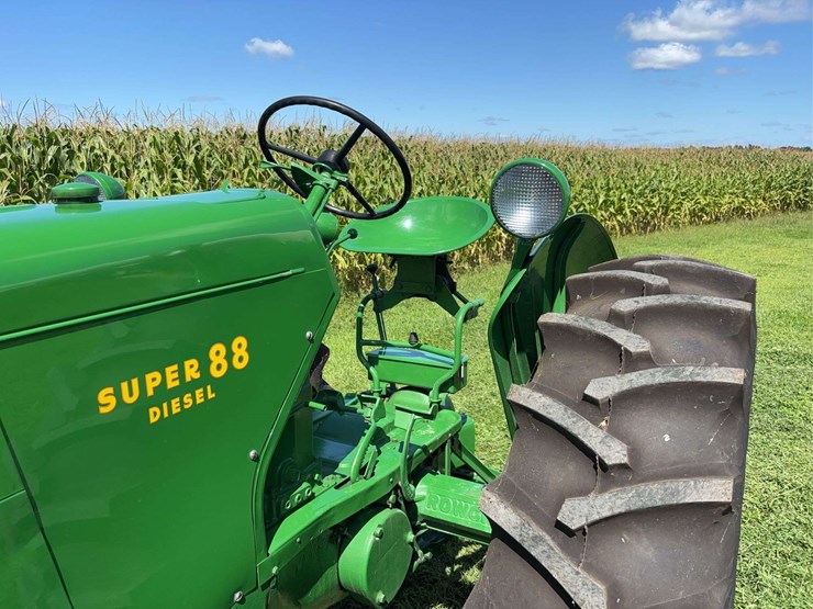 oliver-super-88-image-53