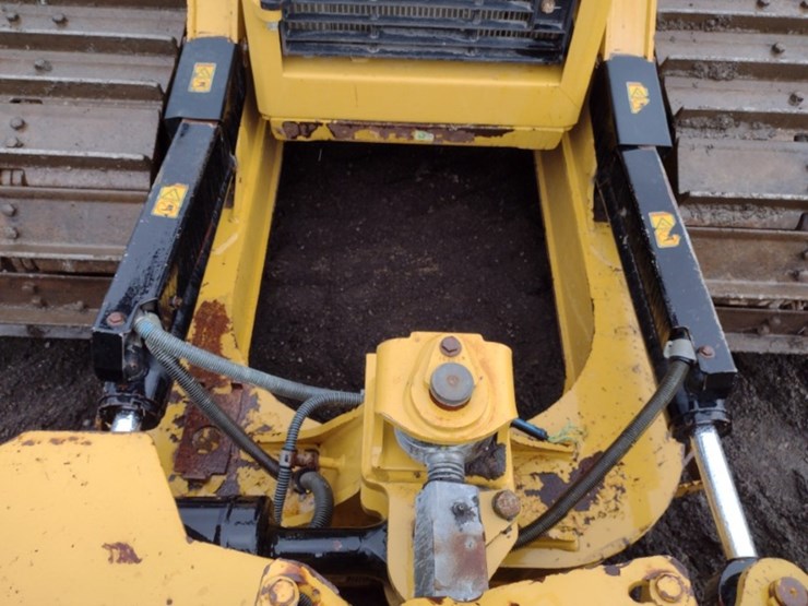 caterpillar-d6n-lgp-image-15