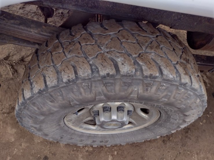 09-chevy-truck^title^-(qea-4045)-image-18