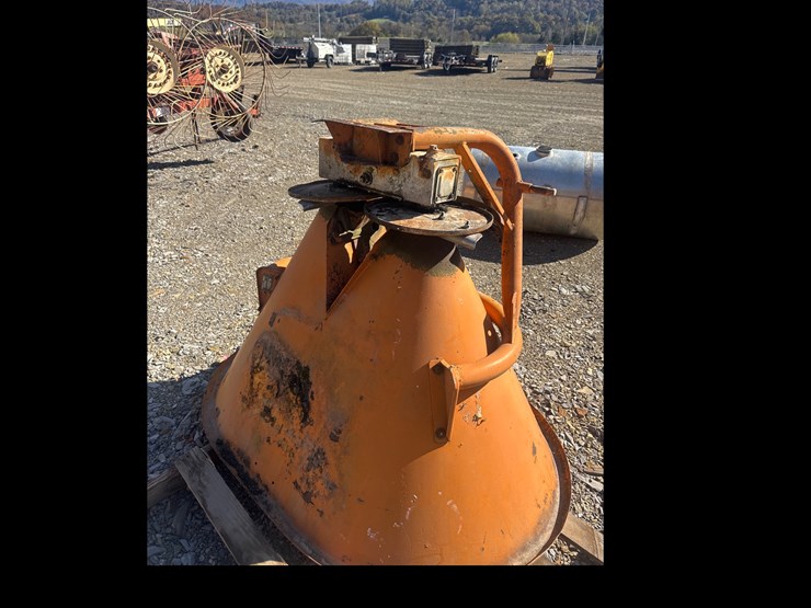 #1108-•-new-idea-3-point-spreader-image-2