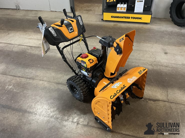 cub-cadet-2x26ip-26”-walk-behind-snow-blower-image-3