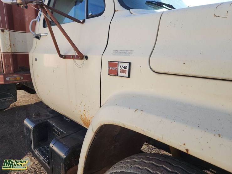 1991-gmc-7000-image-26