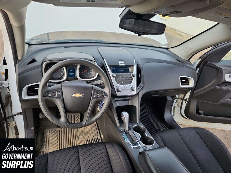 2014-chevrolet-equinox-image-35