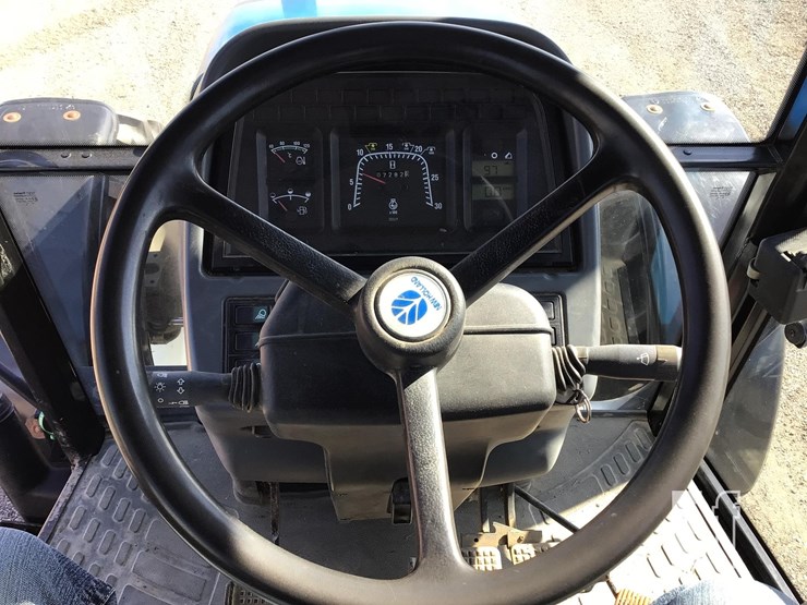 1998-new-holland-ts100-image-13