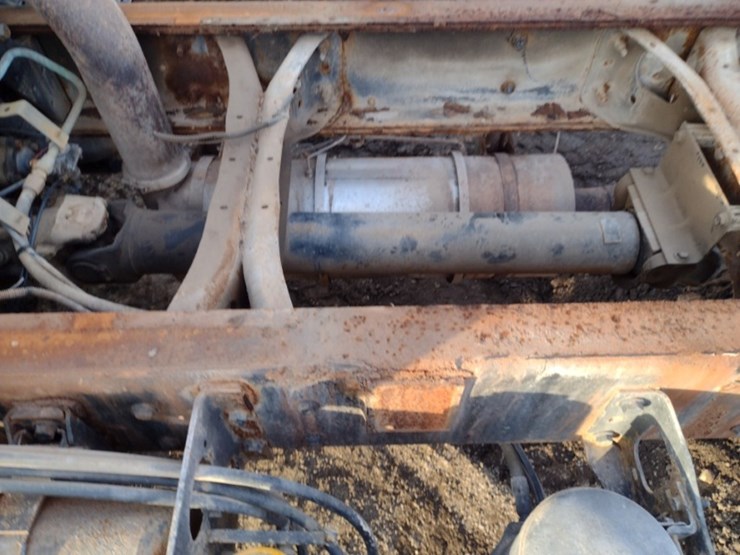 international-10-image-33