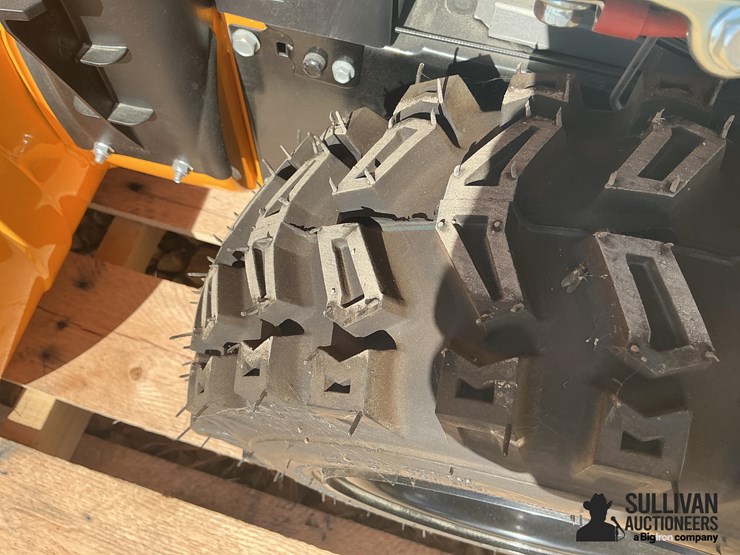 cub-cadet-2x30ip-30”-walk-behind-snow-blower-image-12