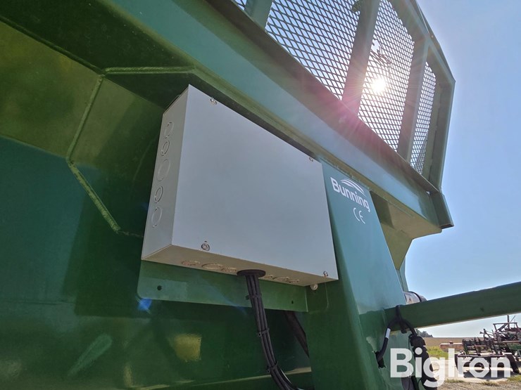 bunning-lowlander-widebody-230-image-18