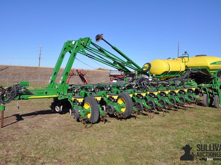 2014-john-deere-1770nt-ccs-image-1