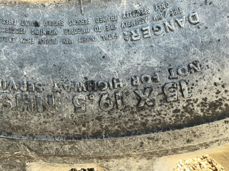 new-holland-tc29da-image-18