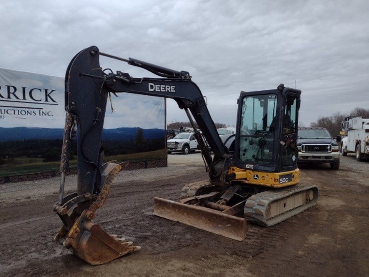 14-deere-50g-image-48