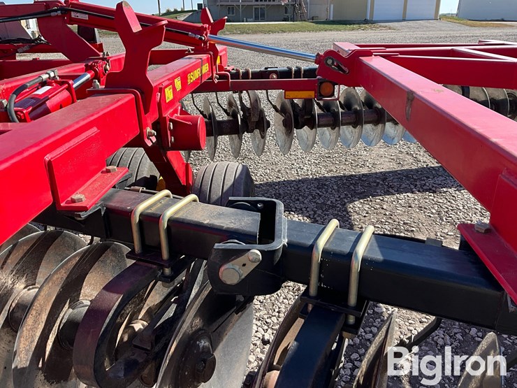 2011-sunflower-1435-image-18