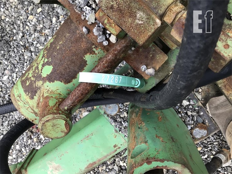 john-deere-2600-image-7