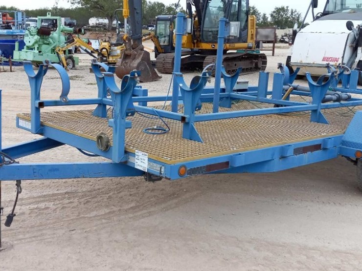 2015-ameritrail-manifold-trailer-image-1