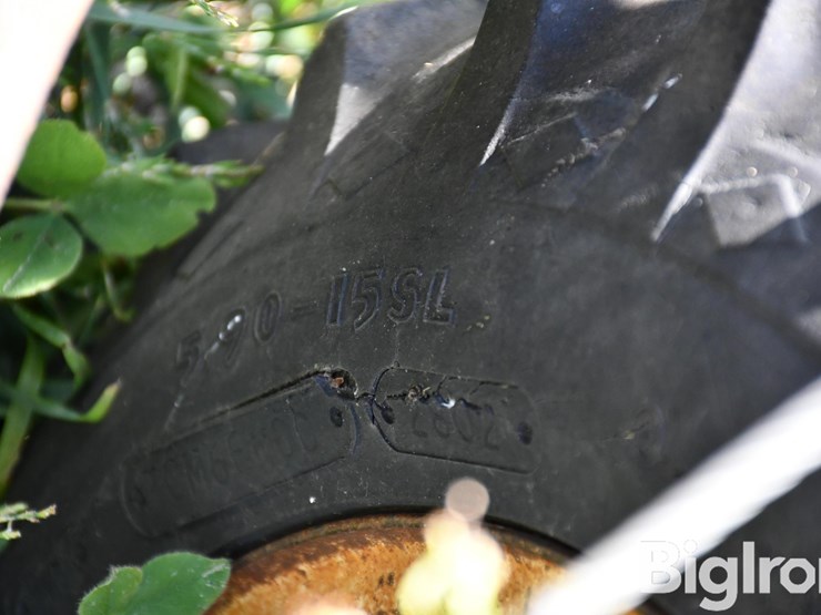 new-holland-55-image-11