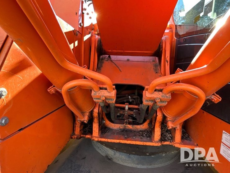 2014-doosan-dx235-lcr-image-39