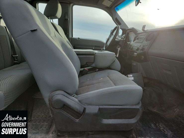 2011-ford-f250-image-19