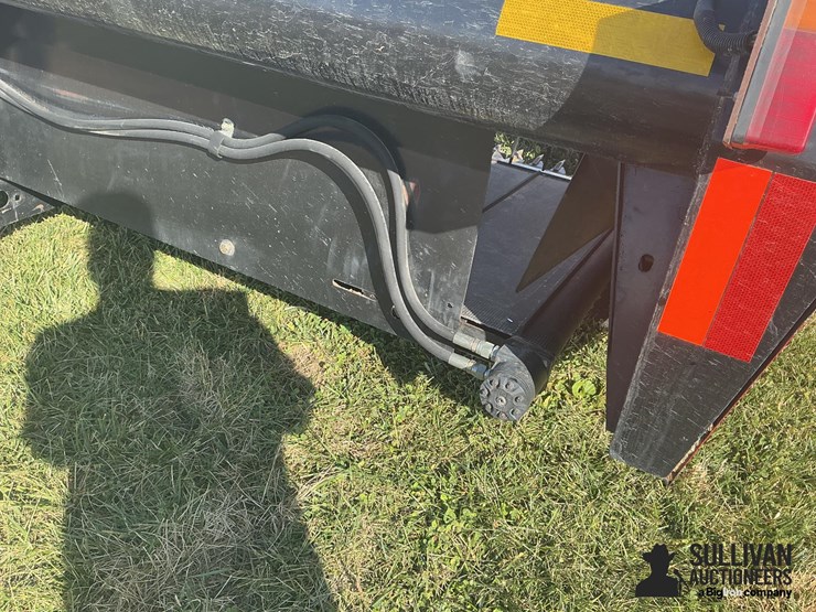 2004-case-ih-2062-image-14