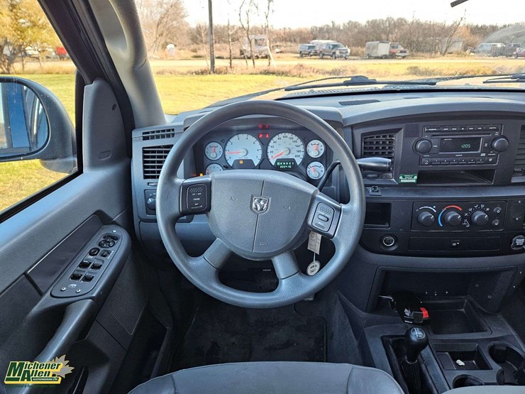 2008-dodge-ram-2500-image-21